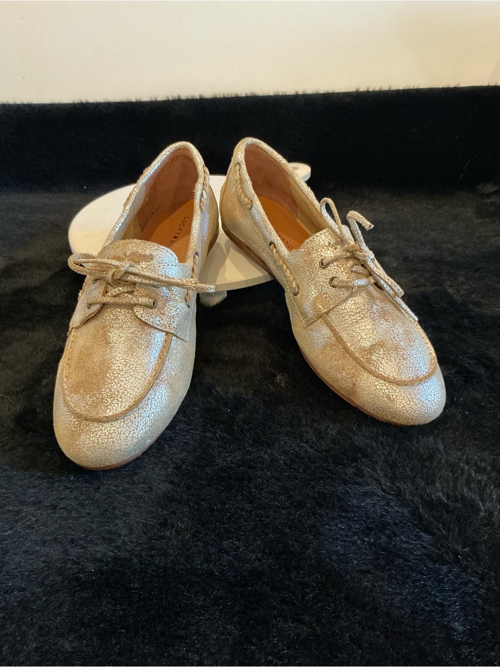 Lucky Brand Metallic Gold Leather Boat Flats Women’s Size 9.5 NWT